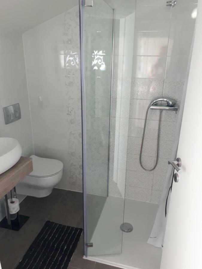 Apartmani Lidija Lopar Exteriör bild